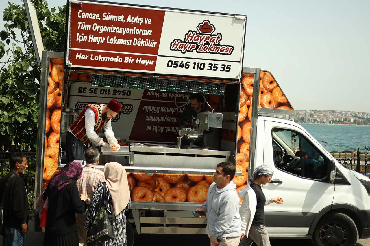 Mevlüt Pilavı Nedir? Dış Mekanda Mevlüt Yemeği Nasıl Verilir?